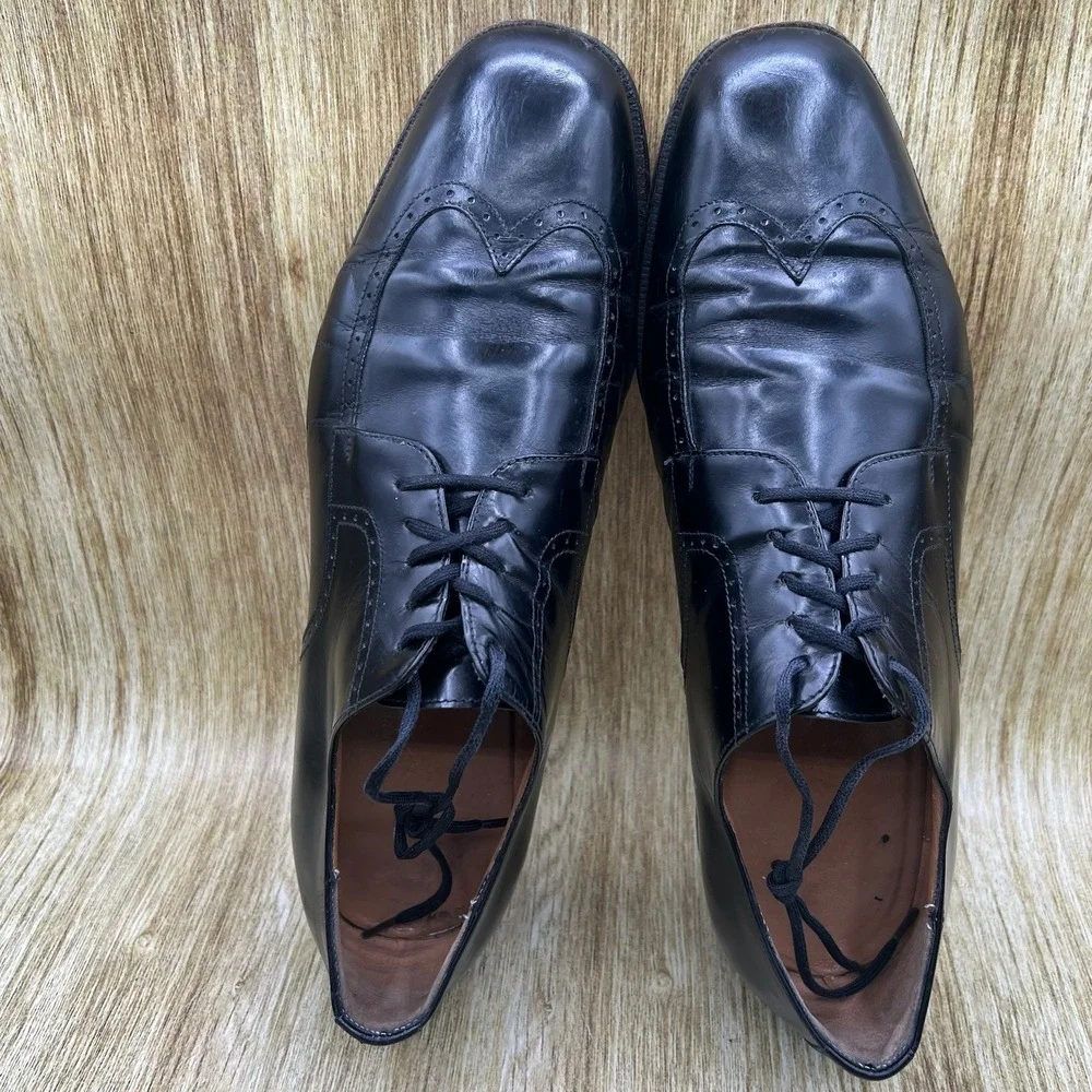 Salvatore Ferragamo Wingtip Oxford Men's 10.5 D Black Leather Brogue Italy 15699